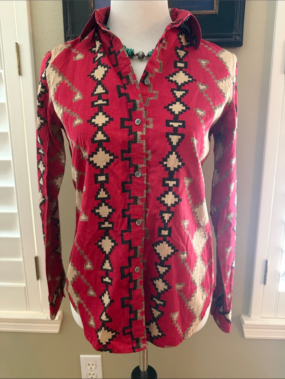 Lauren by Ralph Lauren Red Southwestern Print Button-Up Shirt size S